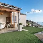 Holiday home Golondrinas - A *